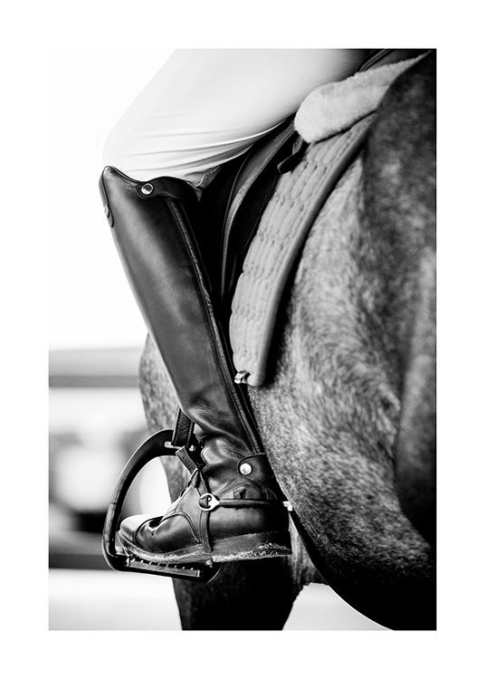 Horse Riding Plakat / Sort-hvid hos Desenio AB (11486)