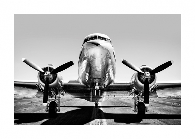 Vintage Airplane Plakat / Sort-hvide fotos hos Desenio AB (13630)